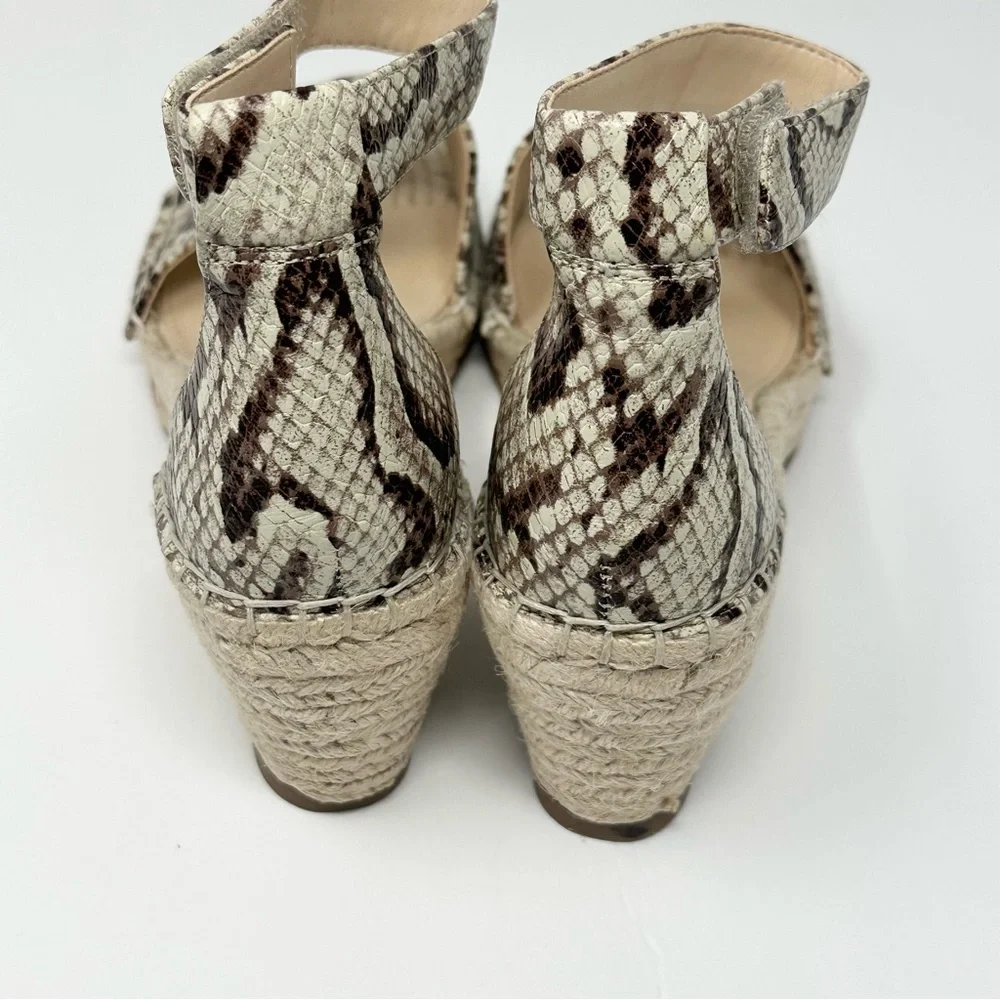 NEW Vince Camuto Jesla Espadrille Sandals Open Round Toe Wedge Size 6 W Wide